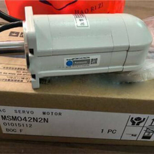1PC New In Box Panasonic MSM042N2N Servo Motor Expedited Shipping