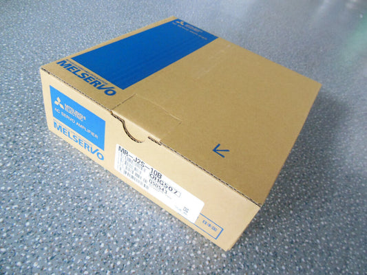 NEW MITSUBISHI AC Servo Driver Amplifier MR-J2S-10B MRJ2S10B In Box Free Ship UPS / DHL / Fedex