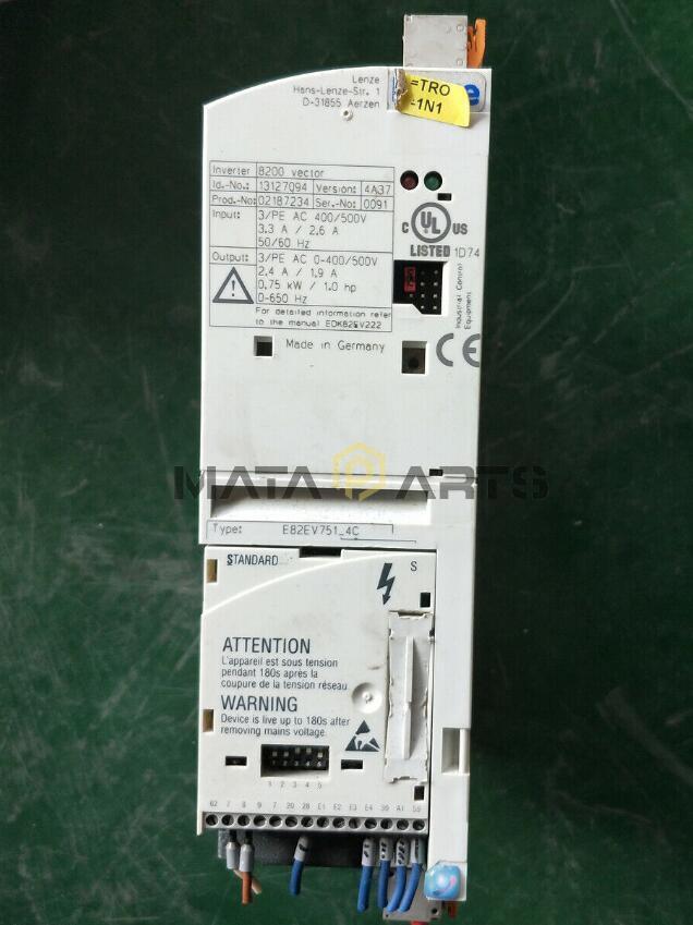 One Used Lenze AC Drive Inverter E82EV751_4C E82EV751-4C E82EV751K4C