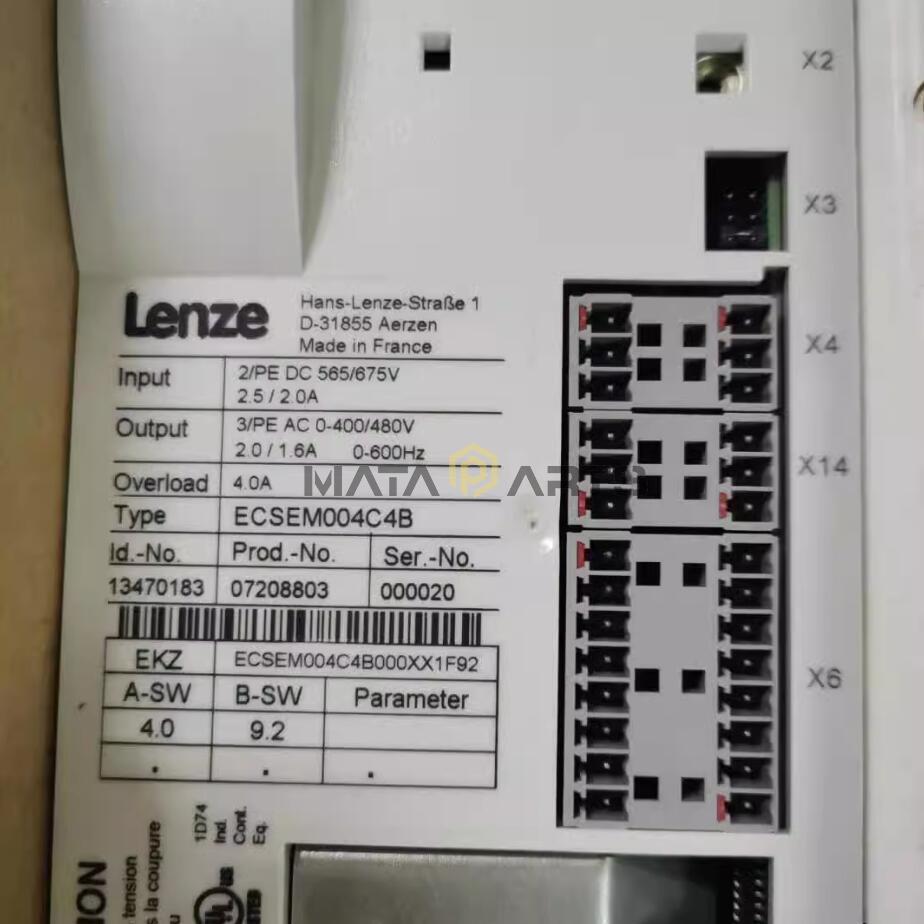 ONE NEW Lenze Drive ECSEM004C4B Inverter