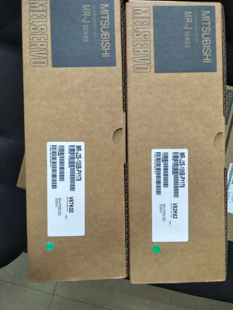 NEW MITSUBISHI AC SERVO DRIVER MR-J2S-100B-PY179 FREE EXPEDITED SHIPPING DHL / UPS / FedEx
