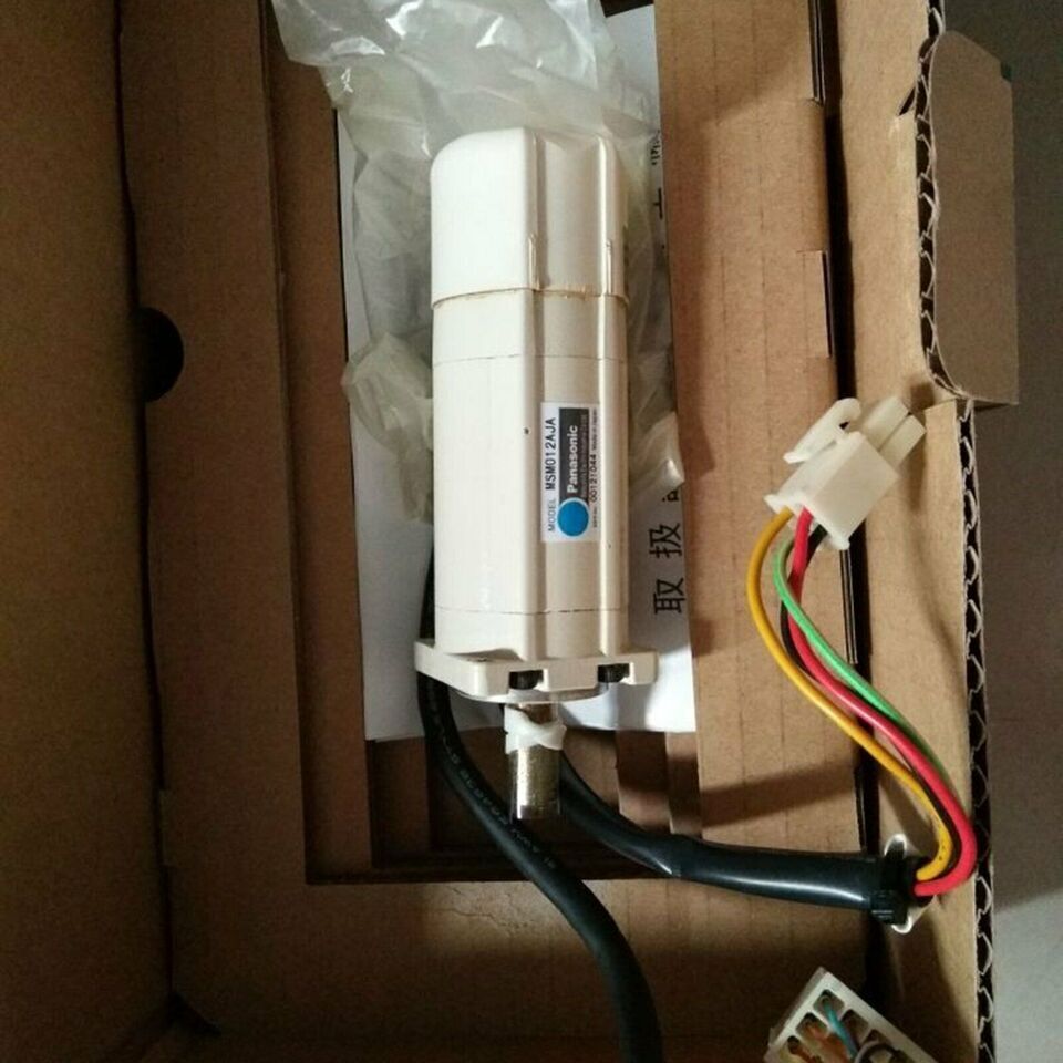 1PC New In Box Panasonic MSM012AJA Servo Motor Expedited Shipping