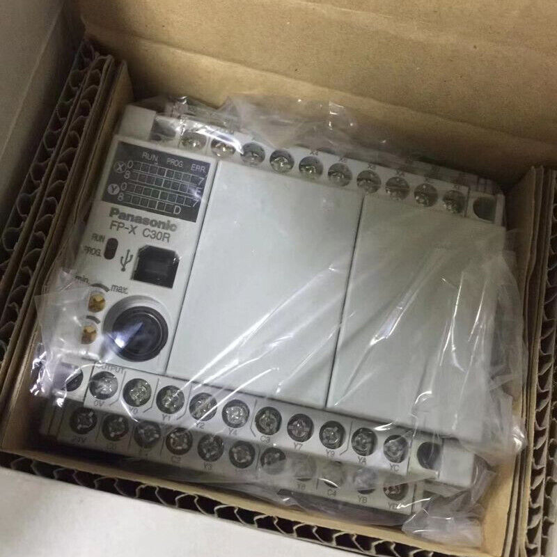 1PC New Panasonic AFPX-C30R Expansion Unit AFPXC30R