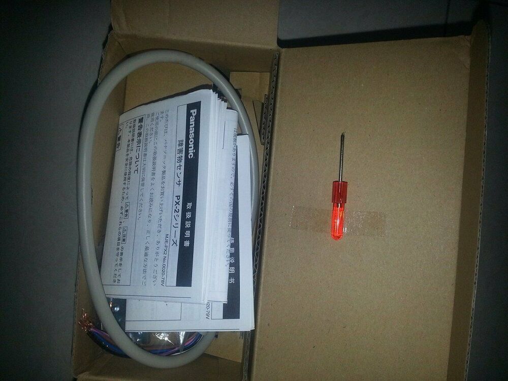 1PC New In Box Panasonic PX-22 Photoelectric Sensor Expedited Shipping PX22