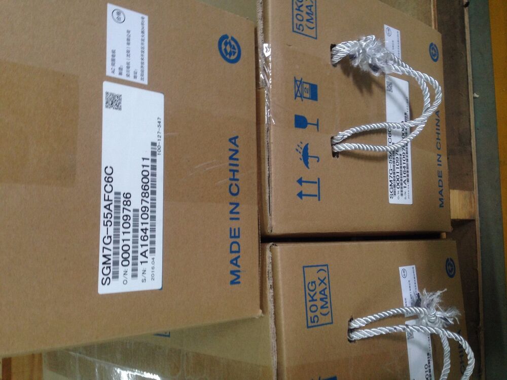 1PC New Yaskawa SGM7G-55AFC6C Servo Motor Expedited Shipping SGM7G55AFC6C