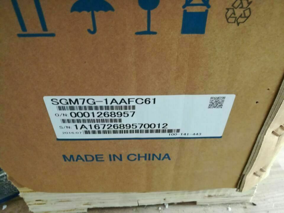 1PC New Yaskawa SGM7G-1AAFC61 Servo Motor Expedited Shipping SGM7G1AAFC61