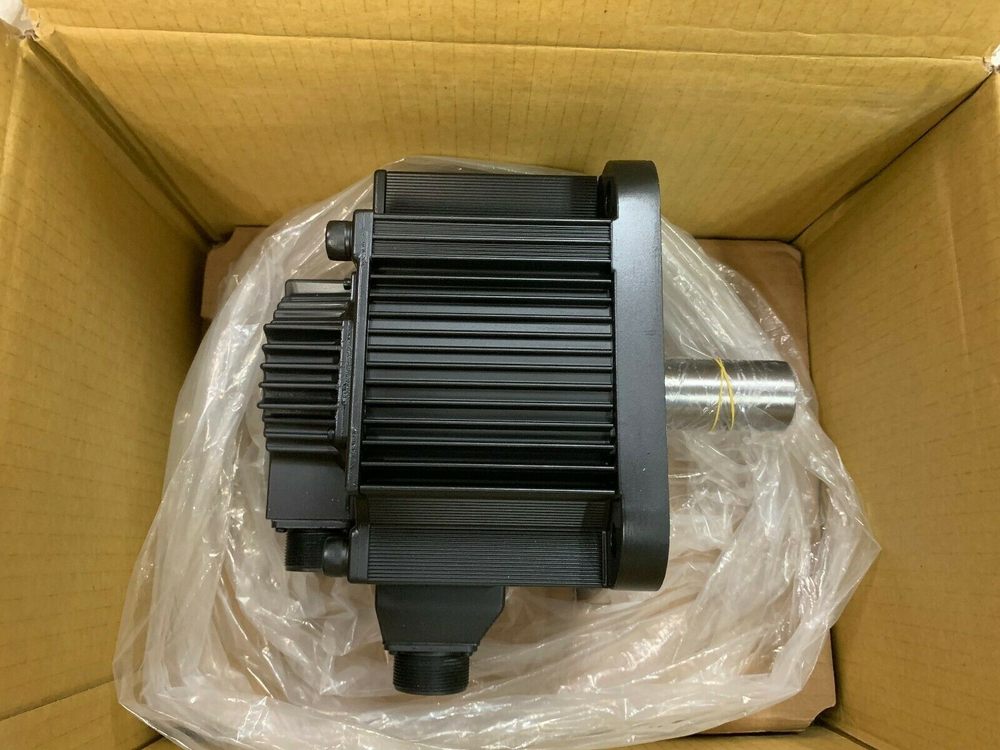 1PC New Yaskawa SGMGH-20ACA6C Servo Motor Expedited Shipping SGMGH20ACA6C