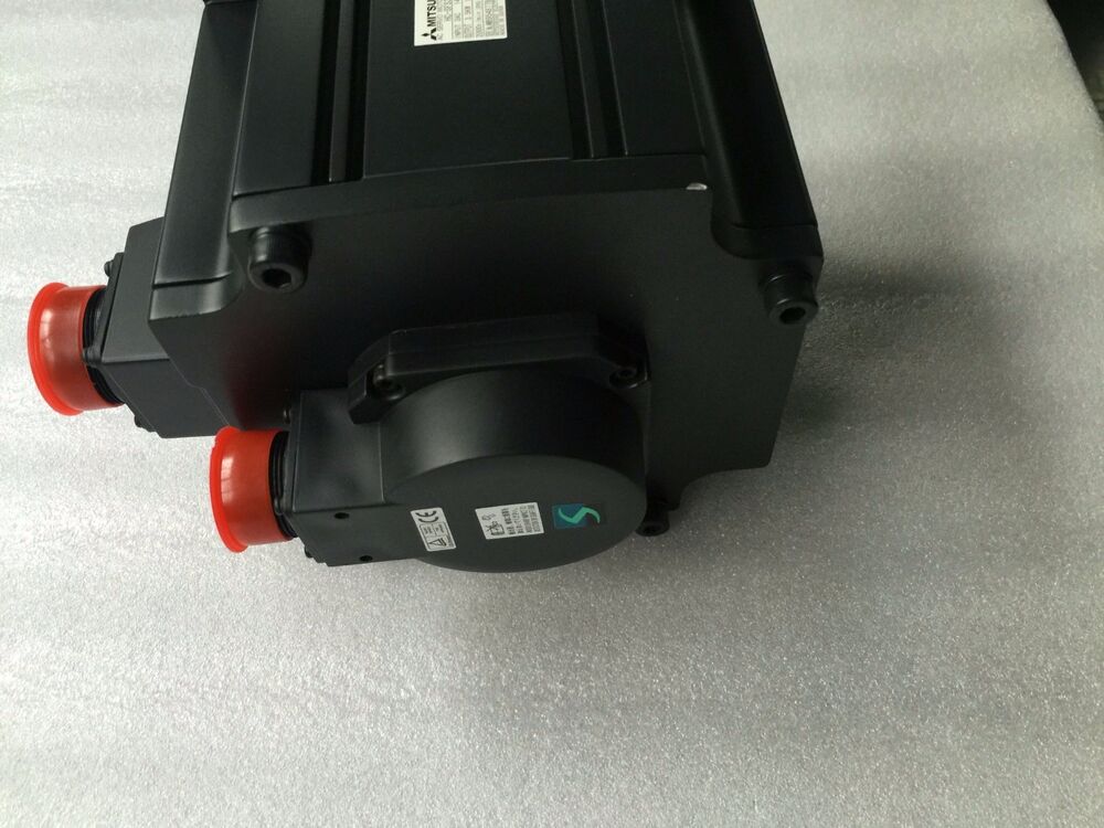 MITSUBISHI AC SERVO MOTOR HC-SF352K HCSF352K NEW FREE EXPEDITED SHIPPING DHL / UPS / FedEx