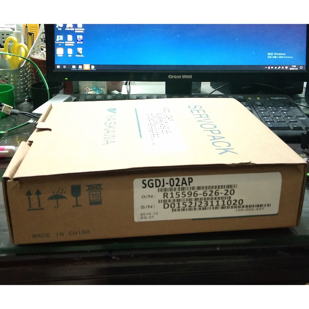 1PC New Yaskawa SGDJ-02AP Servo Driver Expedited Shipping