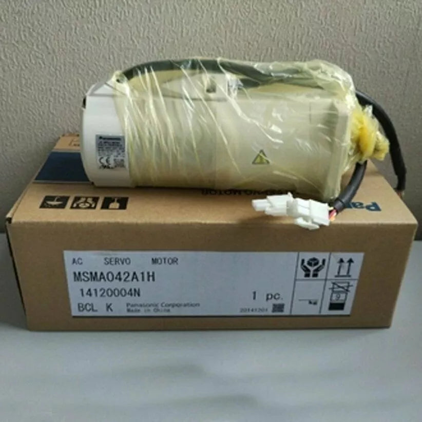 1PC New In Box Panasonic MSMA042A1H Servo Motor Expedited Shipping