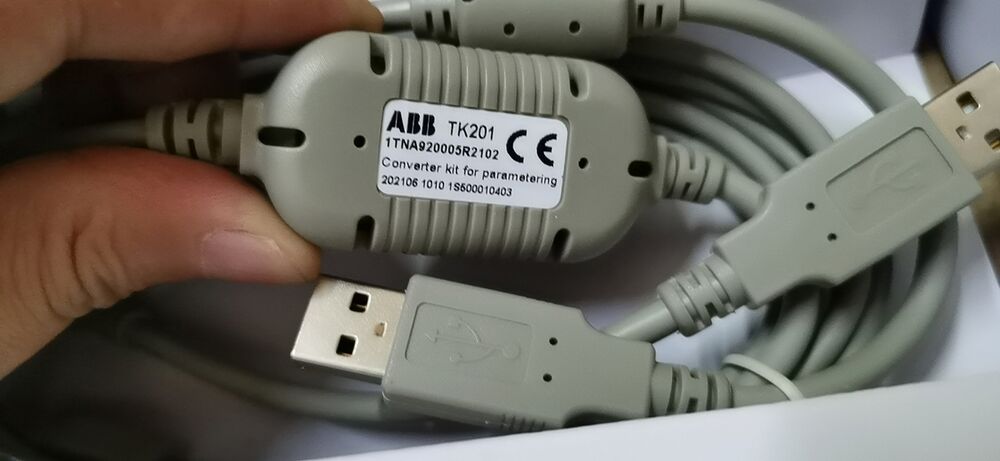 New ABB 1TNA920005R2102 motor control M101/M102 cable TK201 1TNA920005R2102