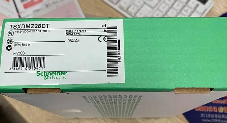 1PC New Schneider TSXDMZ28DT PLC Input Module TSXDMZ28DT Expedited Shipping DHL / UPS / FedEX