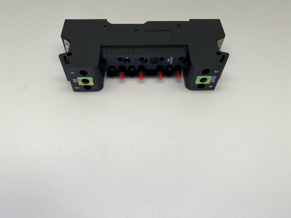 Phoenix Contact Überspannungsschutzbasiselement UAC 2-PE/S-230AC-BE 2798268