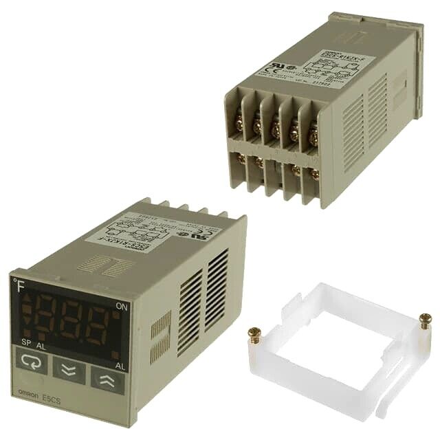 New In Box OMRON E5CS-R1KJX-F Temperature Controller DHL / UPS / FedEx