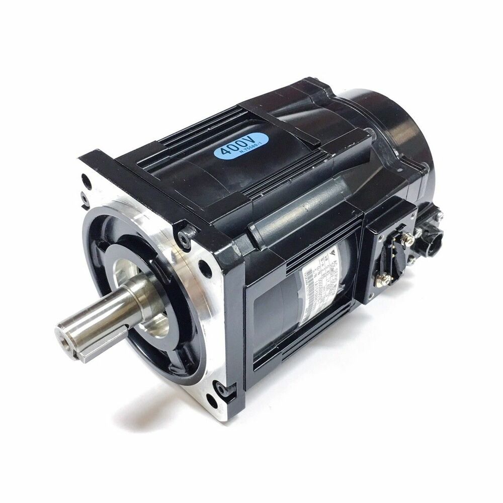 1PC New Yaskawa SGMGV-05DDW-YG13 Servo Motor Expedited Shipping