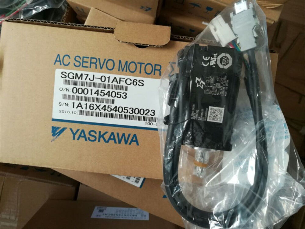 1PC New Yaskawa SGM7J-01AFC6S Servo Motor Expedited Shipping SGM7J01AFC6S