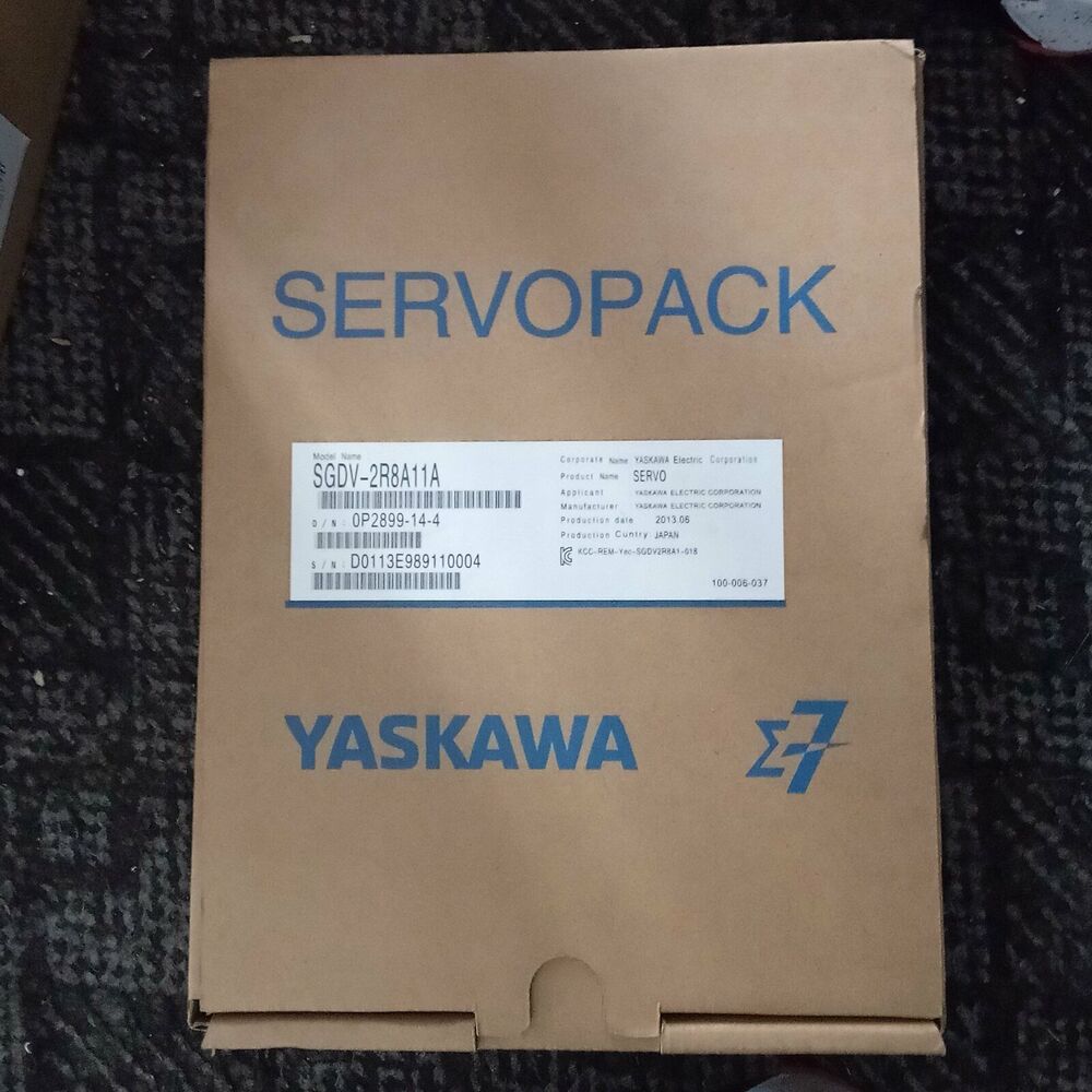1PC New In Box Yaskawa SGDV-2R8A11A Servo Drives Expedited Shipping