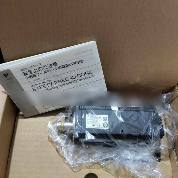 1PC New Yaskawa SGMJV-04ADA6C Servo Motor Expedited Shipping SGMJV04ADA6C
