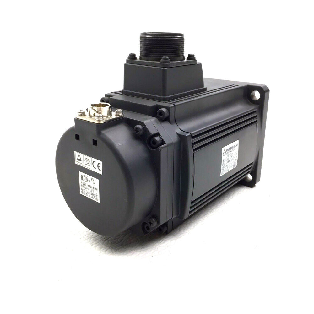 New In Box MITSUBISHI HC-RP153 Servo Motor  UPS / DHL / Fedex