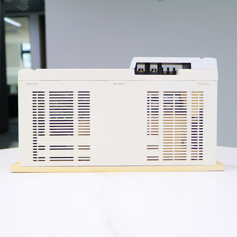 Mitsubishi MDS-C1-V2-1010 SERVO DRIVE UNIT FAST SHIP MDSC1V21010 UPS / DHL / Fedex