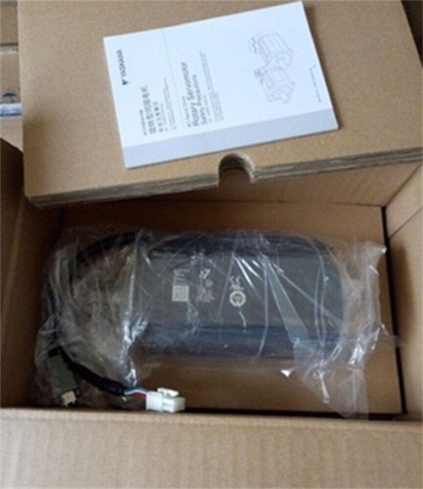 1PC New Yaskawa SGM7J-08A7C6E Servo Motor Expedited Shipping SGM7J08A7C6E
