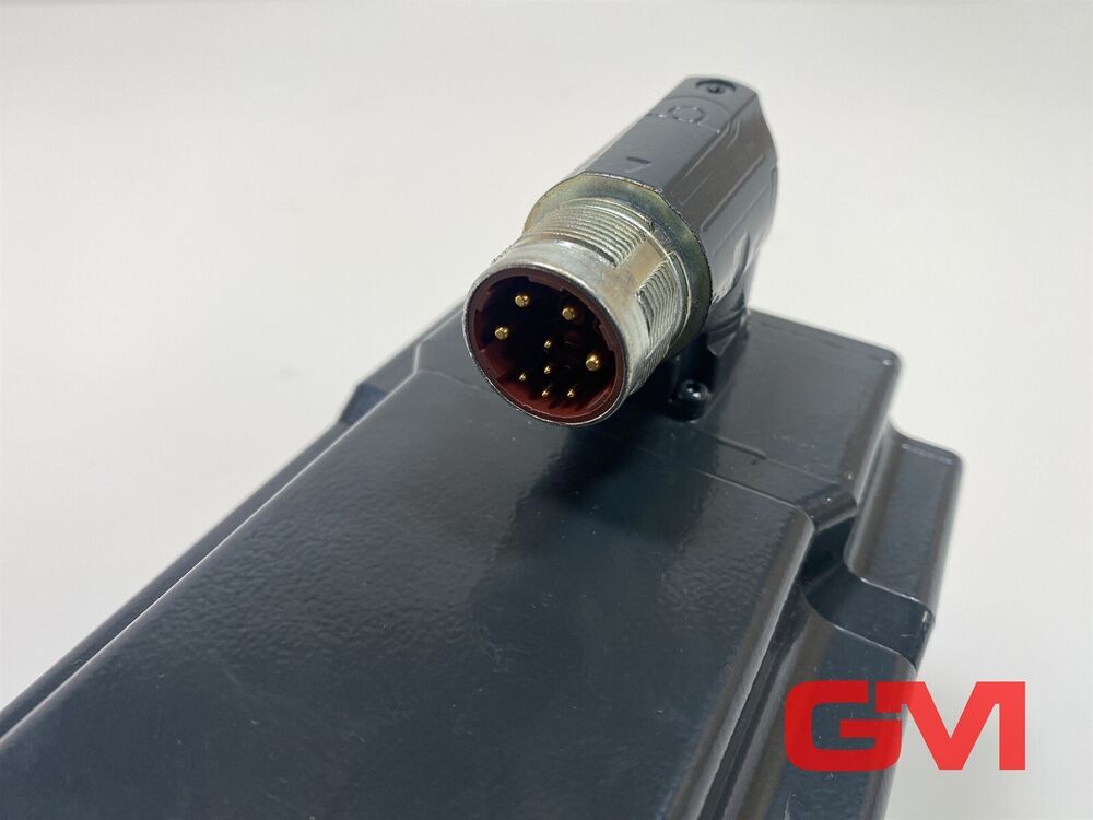 Beckhoff Servo Motor AM8552-0F21-0000 Servo Drive 1,57kW 8,2Nm 200rpm 400Vrms