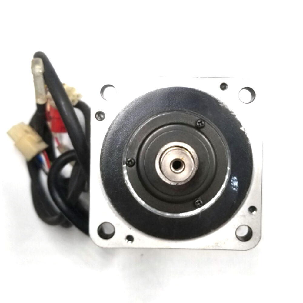 1PC New Yaskawa SGMPH-04A1A-YR11 Servo Motor Expedited Shipping SGMPH04A1AYR11