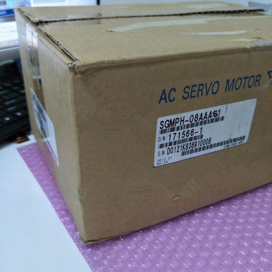 1PC New Yaskawa SGMPH-08AAA61 Servo Motor Expedited Shipping SGMPH08AAA61