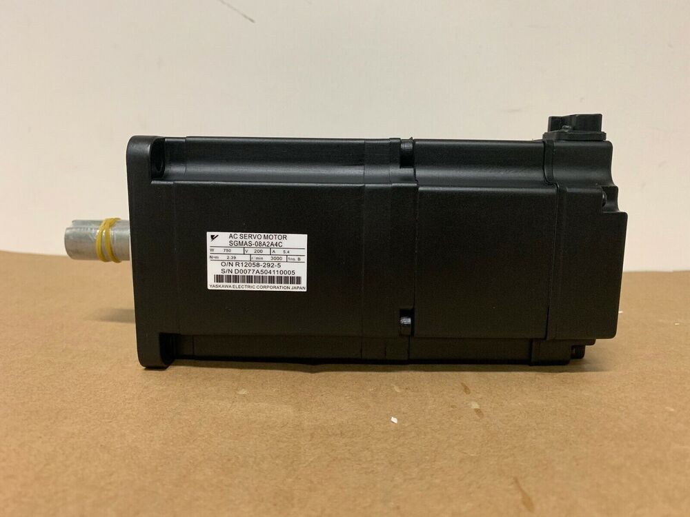 1PC New Yaskawa SGMAS-08A2A4C Servo Motor Expedited Shipping SGMAS08A2A4C