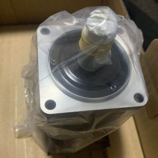 1PC New Yaskawa SGMAH-01A1A6CD-OY Servo Motor Expedited Shipping
