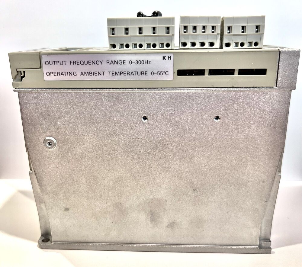 1PC New Yaskawa SGDM-01ADA Servo Drive Fast Ship SGDM01ADA