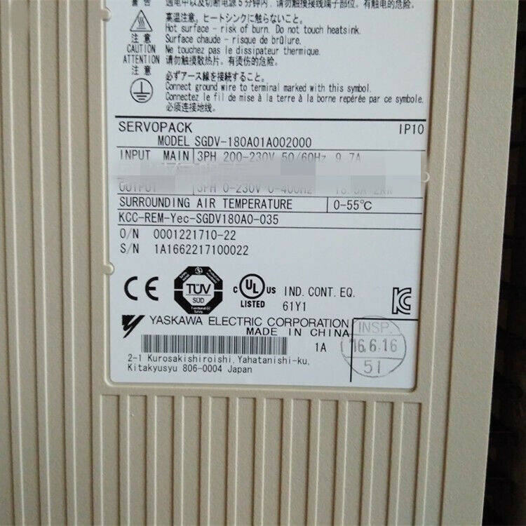NEW YASKAWA SERVO DRIVER SGDV-180A01A002000 SGDV-180A01A FREE EXPEDITED SHIPPING DHL / UPS / FedEx