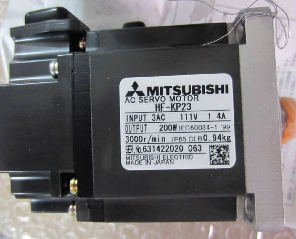 NEW MITSUBISHI HF-KP23 HFKP23 Servo Drives Free Expedited Shipping DHL / UPS / FedEx