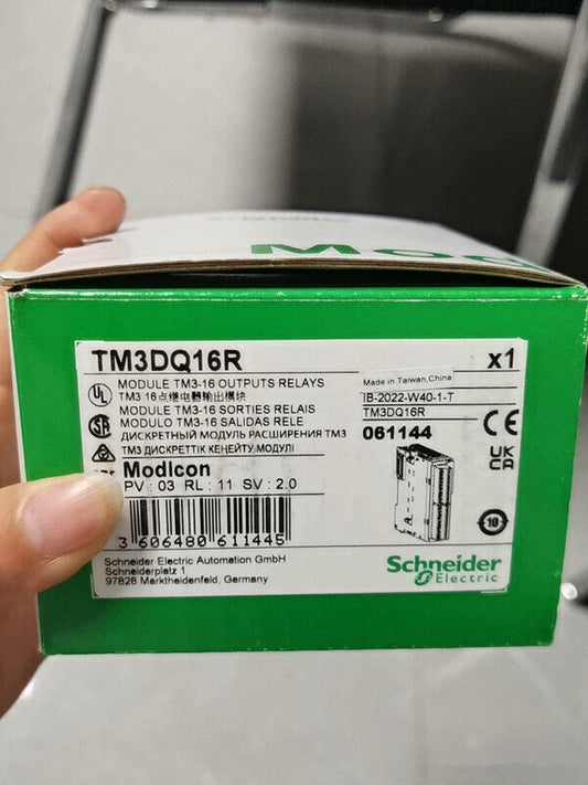 1PC New Schneider TM3DQ16R Output Module Expedited Shipping DHL / UPS / FedEX