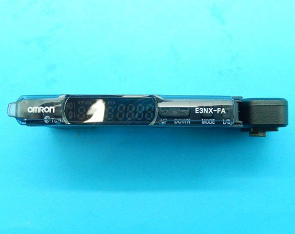 NEW Omron E3NX-FA0 Proximity Switch DHL / UPS / FedEx