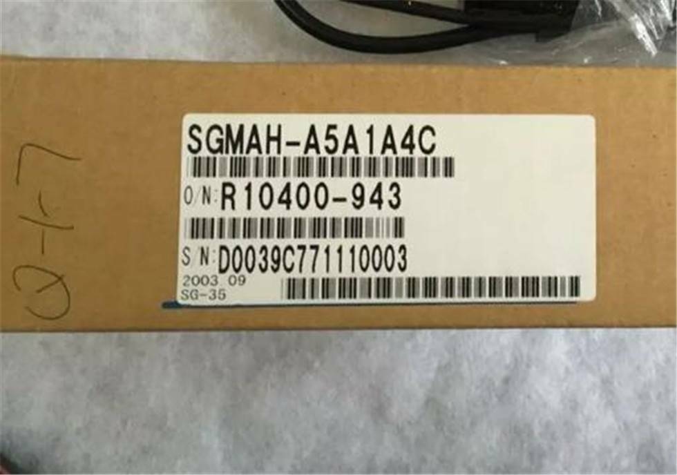 1PC New Yaskawa SGMAH-A5A1A4C Servo Motor Expedited Shipping SGMAHA5A1A4C