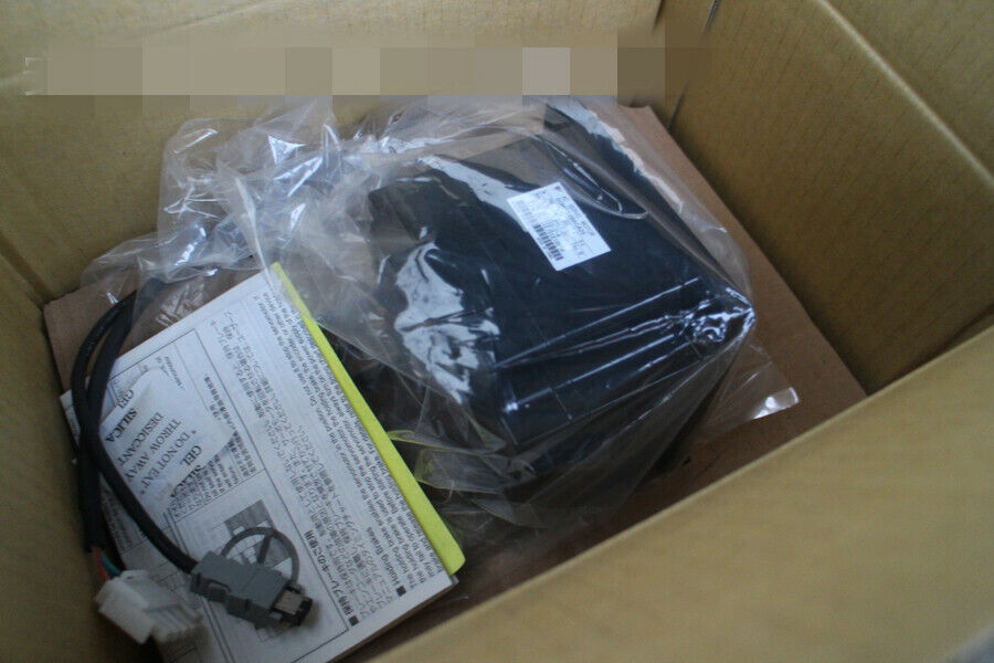 1PC New Yaskawa SGMPS-08ACA41 Servo Motor Expedited Shipping SGMPS08ACA41