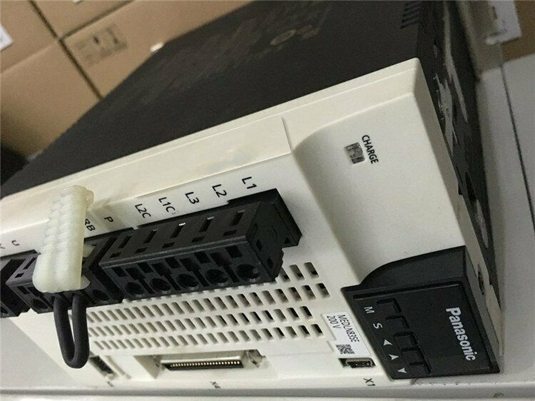 1PC New In Box Panasonic MEDLN83SE Servo Drive Expedited Shipping