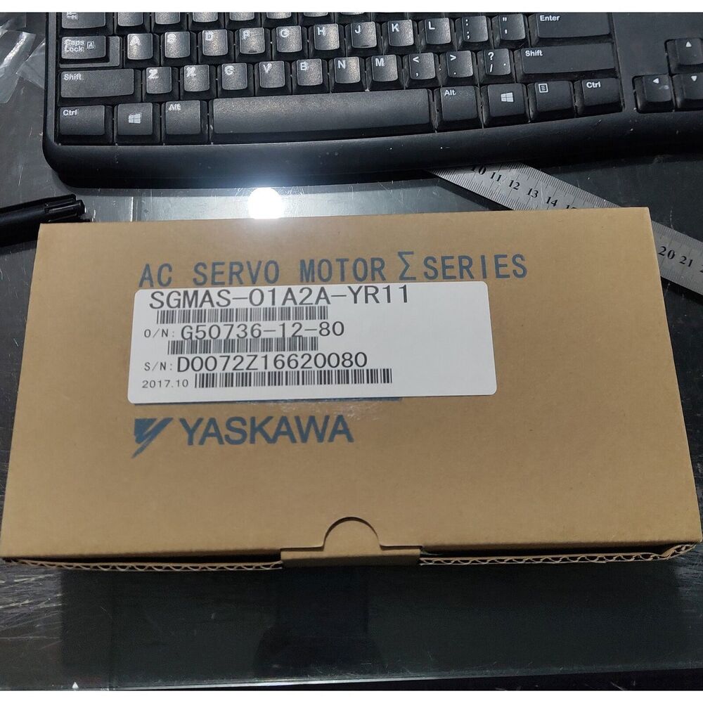 1PC New Yaskawa SGMAS-01A2A-YR11 Servo Motor Expedited Shipping SGMAS01A2AYR11