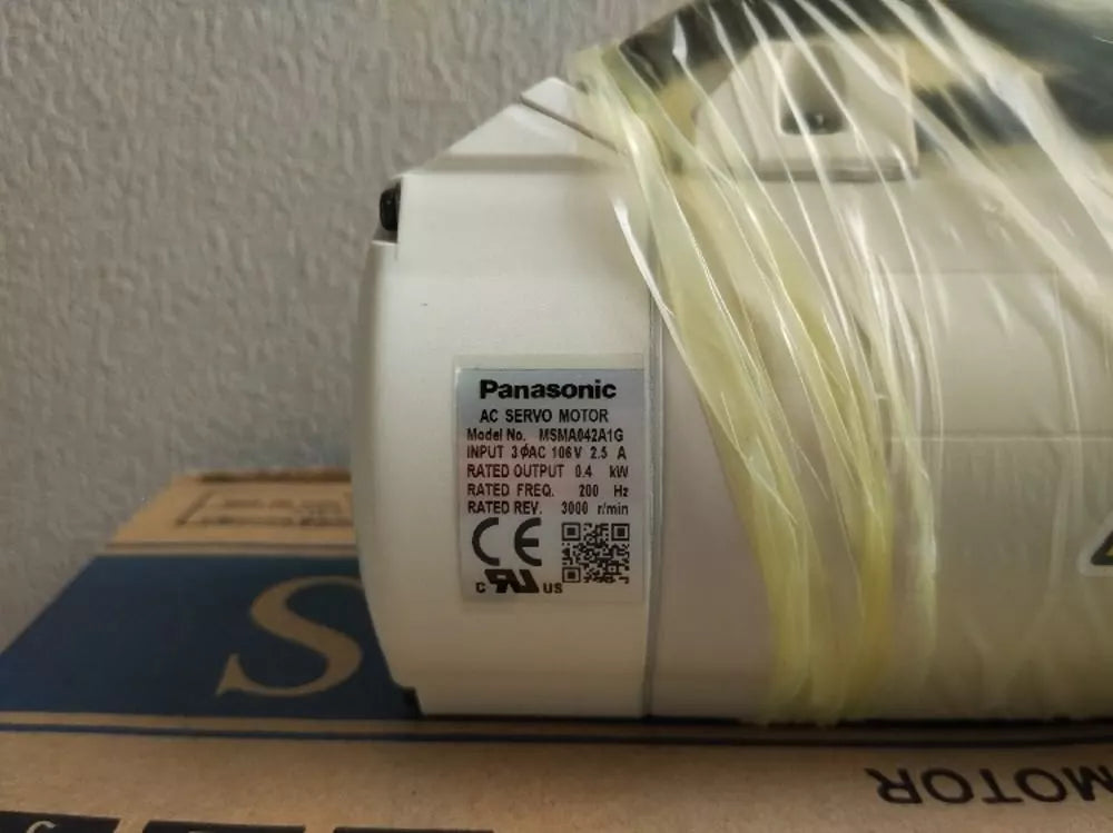 1PC New In Box Panasonic MSMA042A1G Servo Motor Expedited Shipping