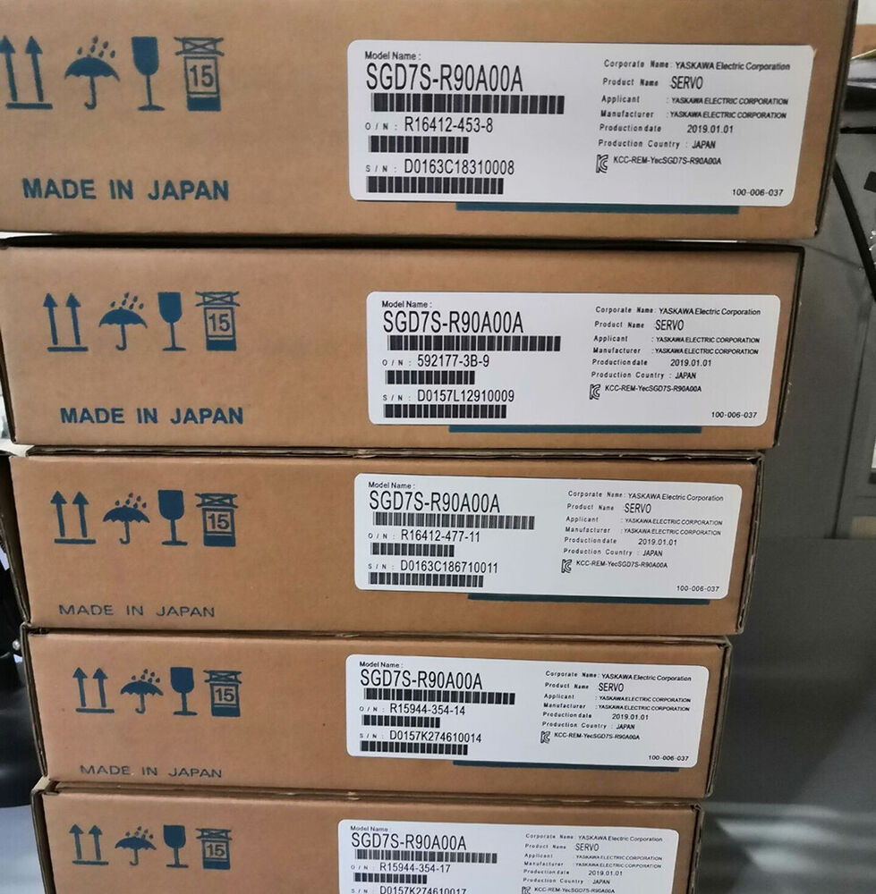 1PC New Yaskawa SGD7S-R90A00A Servo Driver Expedited Shipping