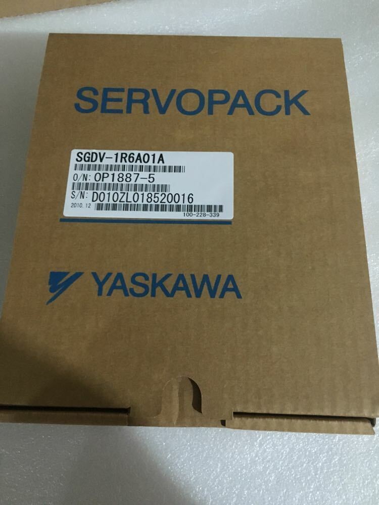 YASKAWA SGDV-1R6A01A AC SERVO Driver SGDV1R6A01A New In Box Expedited Shipping DHL / UPS / FedEx