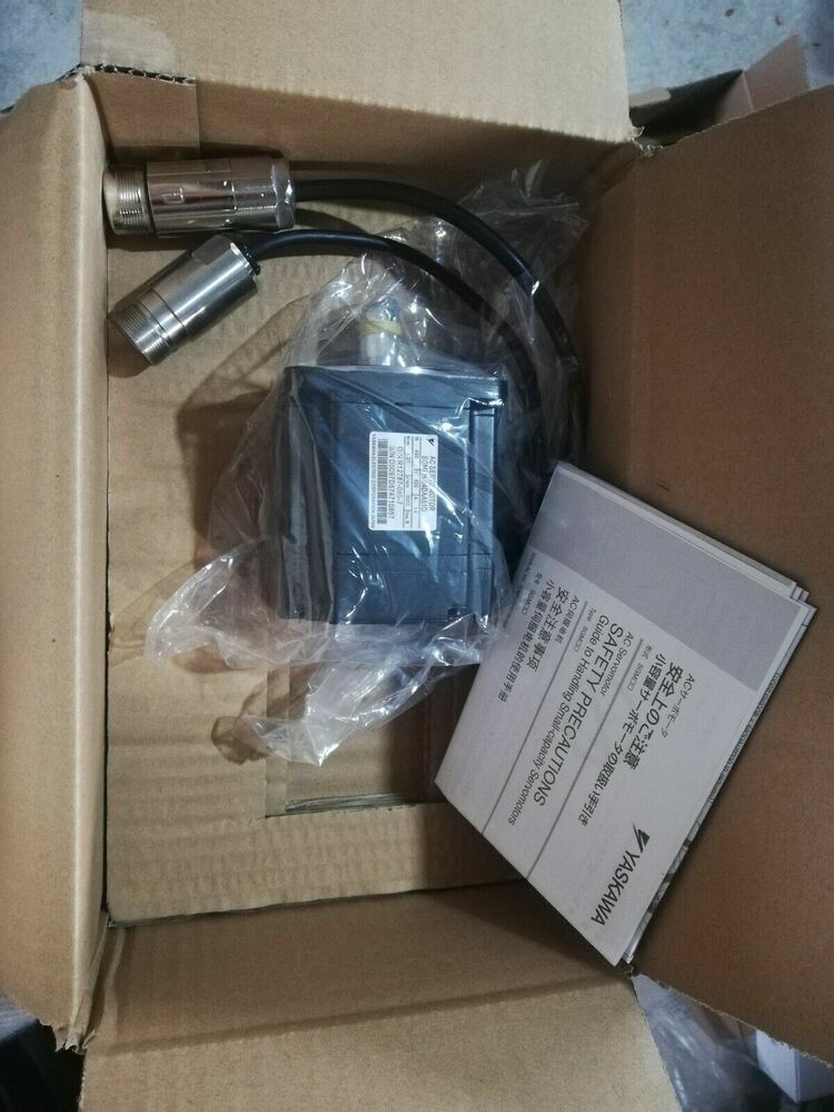 1PC New Yaskawa SGMPH-04DAA6CD Servo Motor Expedited Shipping SGMPH04DAA6CD