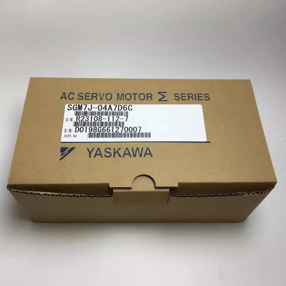 1PC New Yaskawa SGM7J-04A7D6C Servo Motor Expedited Shipping SGM7J04A7D6C
