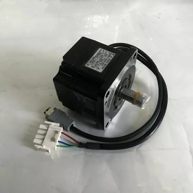 1PC New Yaskawa SGMPH-02A1A21 Servo Motor Expedited Shipping