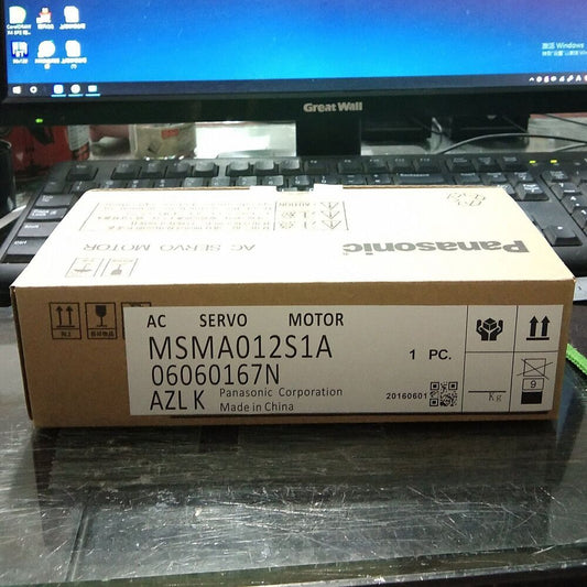 1PC New In Box Panasonic MSMA012S1A Servo Motor Expedited Shipping