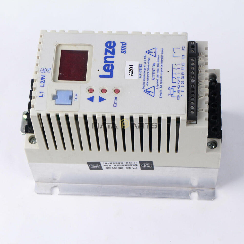 One Used Lenze ESMD751C4TXA frequency converter