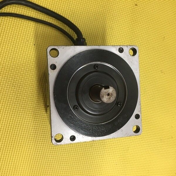 1PC New Yaskawa SGMP-15A314 Servo Motor Expedited Shipping SGMP15A314