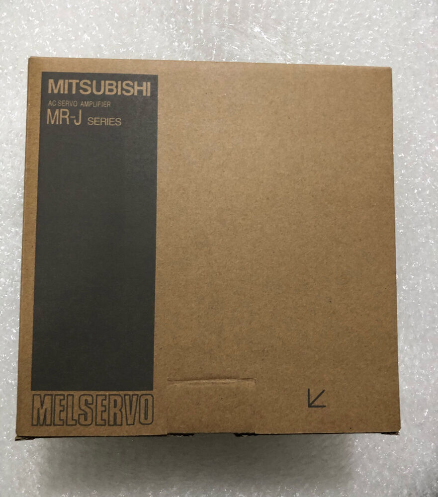 1PC Mitsubishi PLC MR-C40A-UE New In Box MR-C40A-UE Expedited Shipping DHL / UPS / FedEx