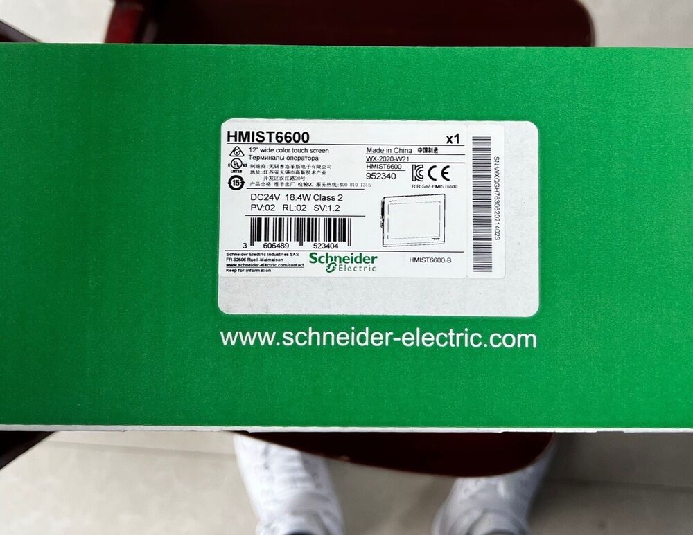 1PC New Schneider HMIST6600 Touch Screen Expedited Shipping DHL / UPS / FedEX